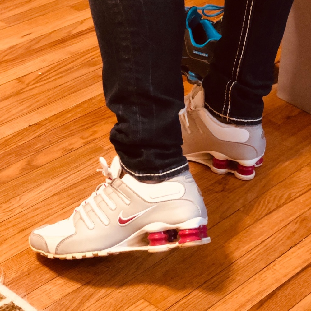 Nike shoxs